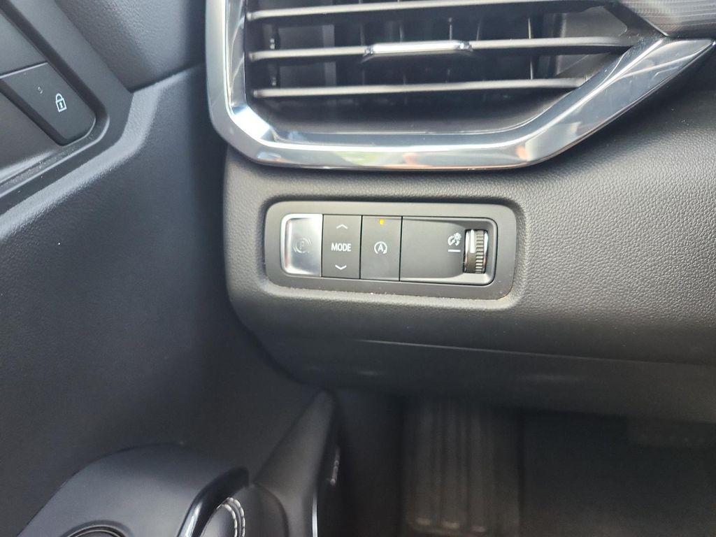 used 2024 GMC Acadia car, priced at $37,721