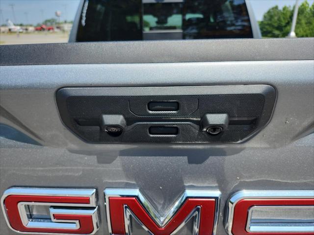 new 2025 GMC Sierra 1500 car, priced at $69,817