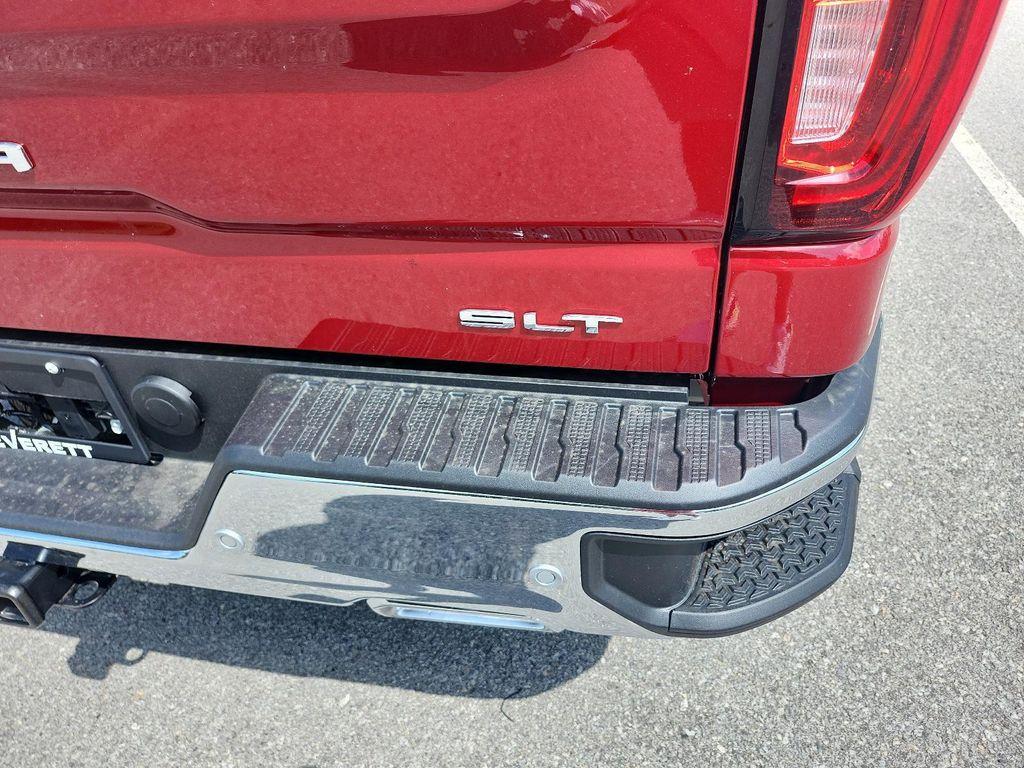 new 2025 GMC Sierra 1500 car, priced at $62,050