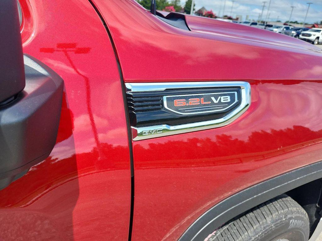 new 2025 GMC Sierra 1500 car, priced at $62,050