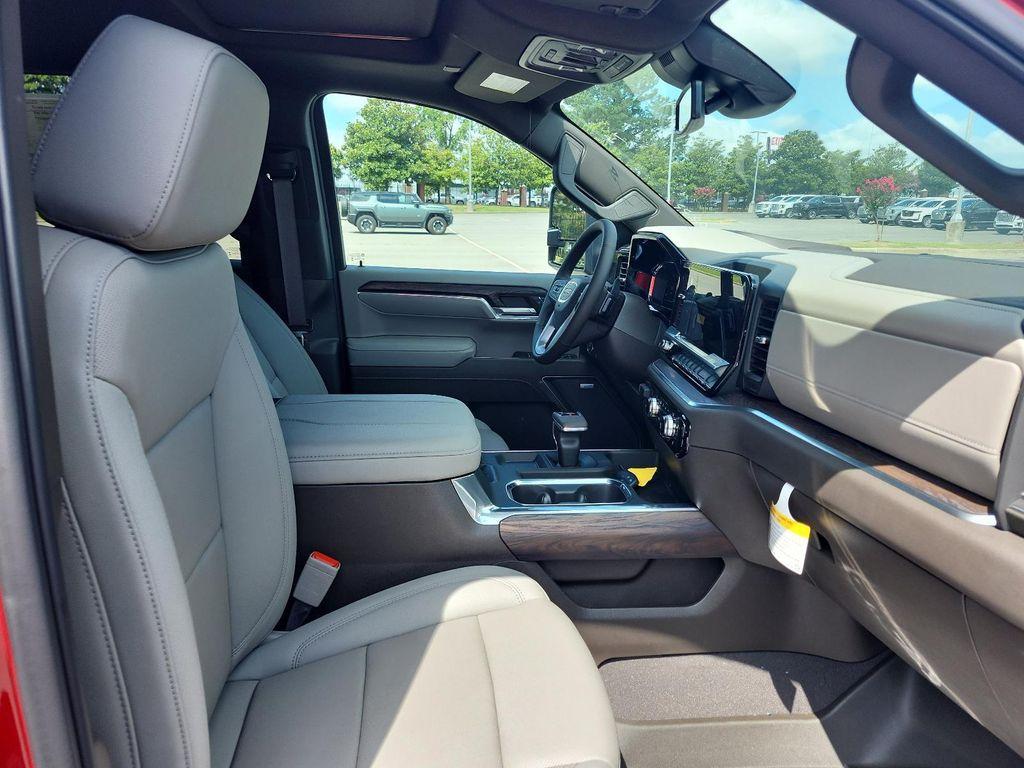 new 2025 GMC Sierra 1500 car, priced at $62,050