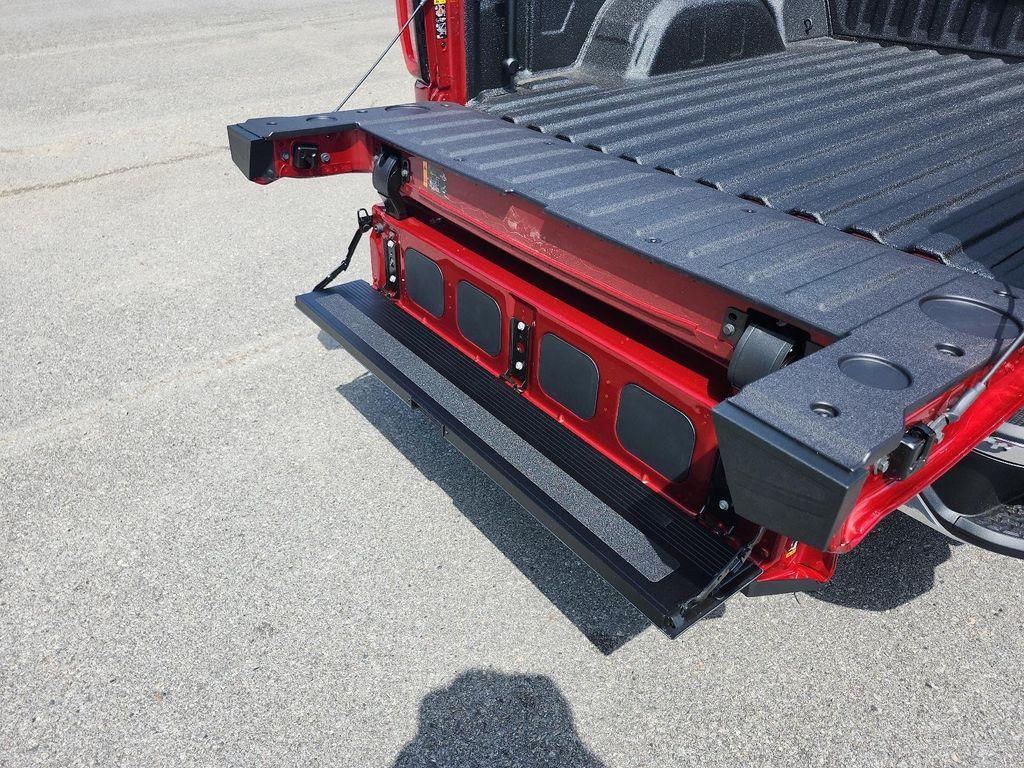 new 2025 GMC Sierra 1500 car, priced at $62,050