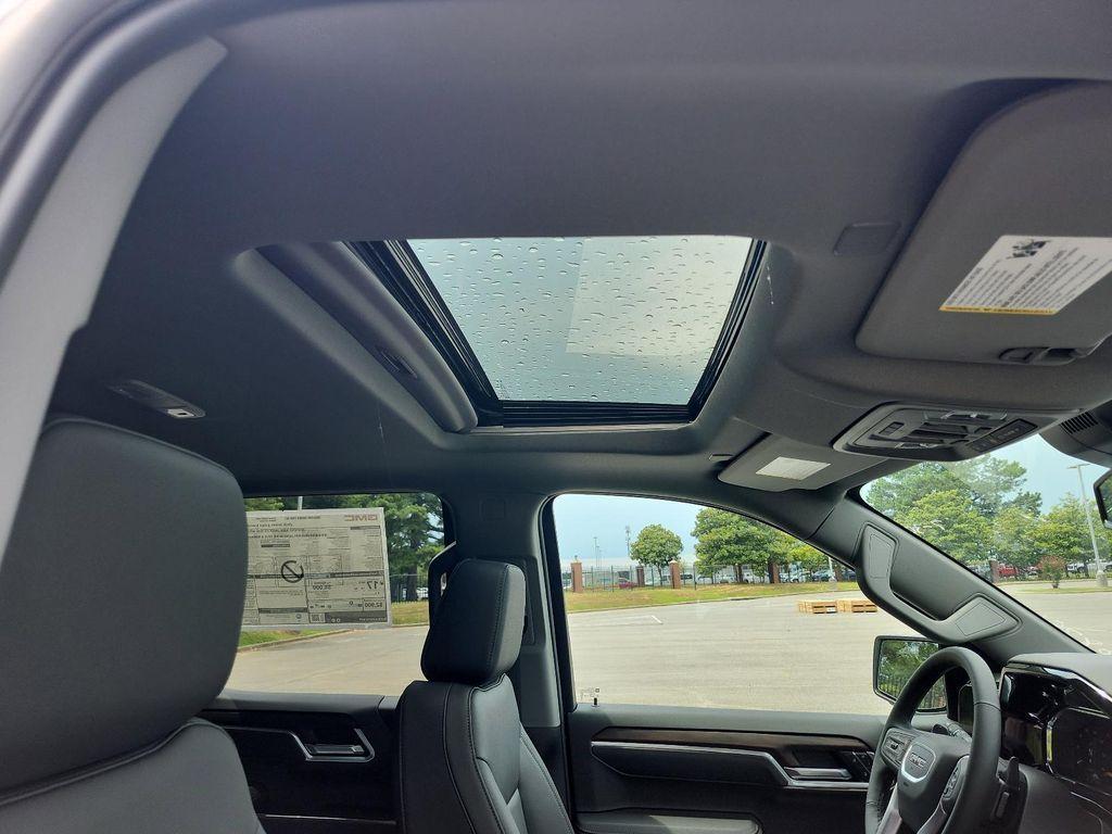 new 2026 GMC Sierra 1500 car, priced at $67,840