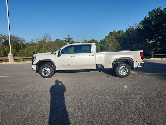 new 2025 GMC Sierra 3500 car, priced at $98,862