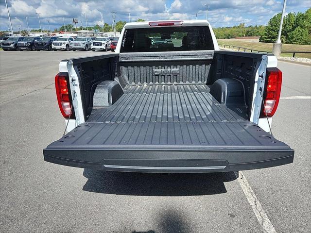 new 2025 GMC Sierra 1500 car, priced at $42,079