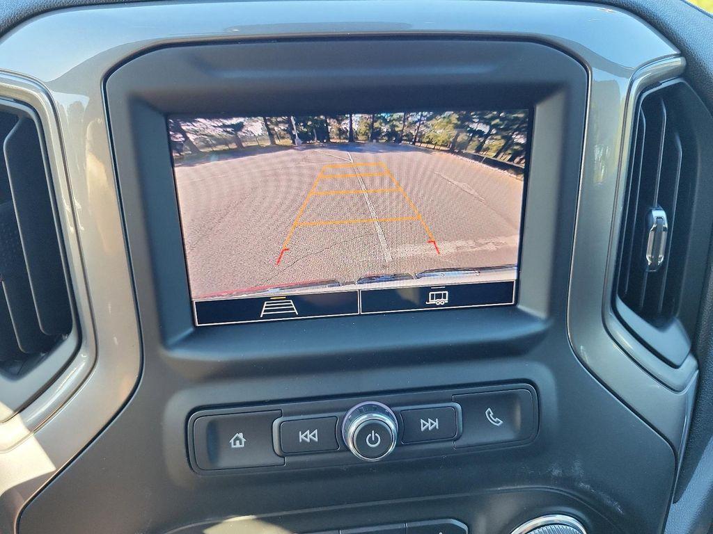 new 2026 GMC Sierra 1500 car, priced at $33,272