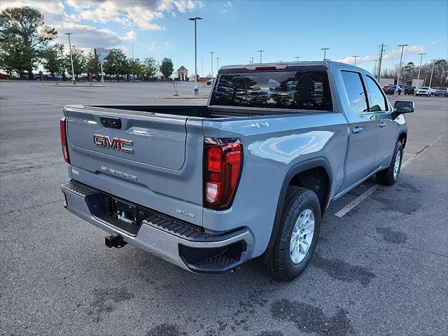 new 2025 GMC Sierra 1500 car, priced at $52,061