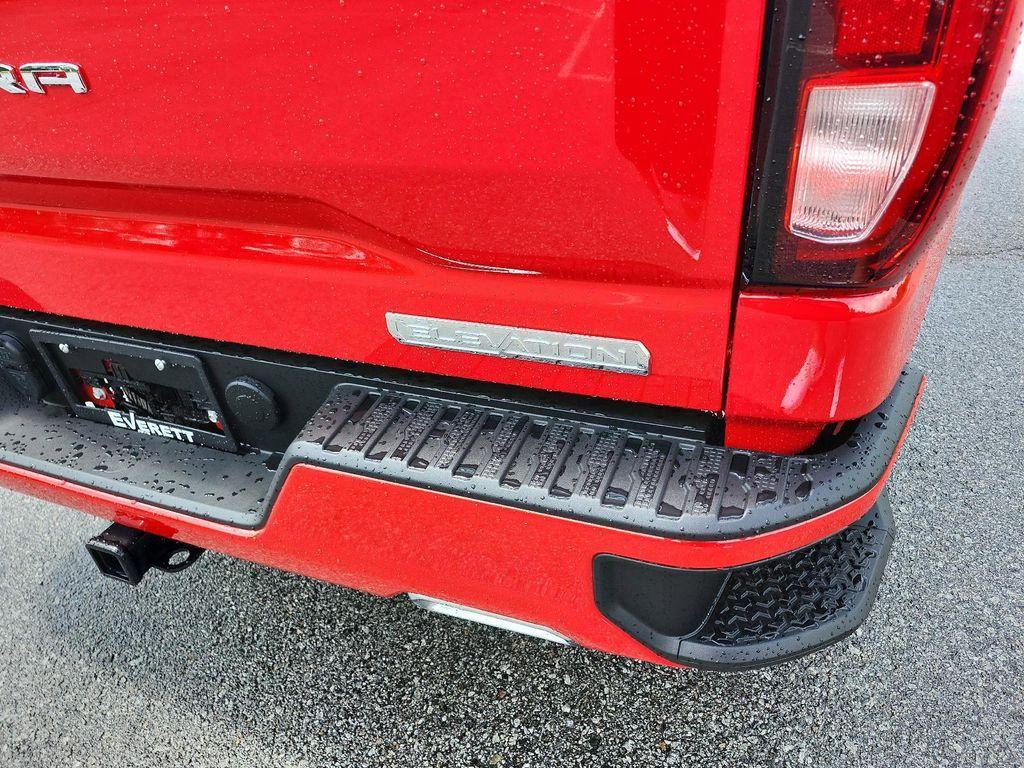 new 2025 GMC Sierra 1500 car, priced at $53,004