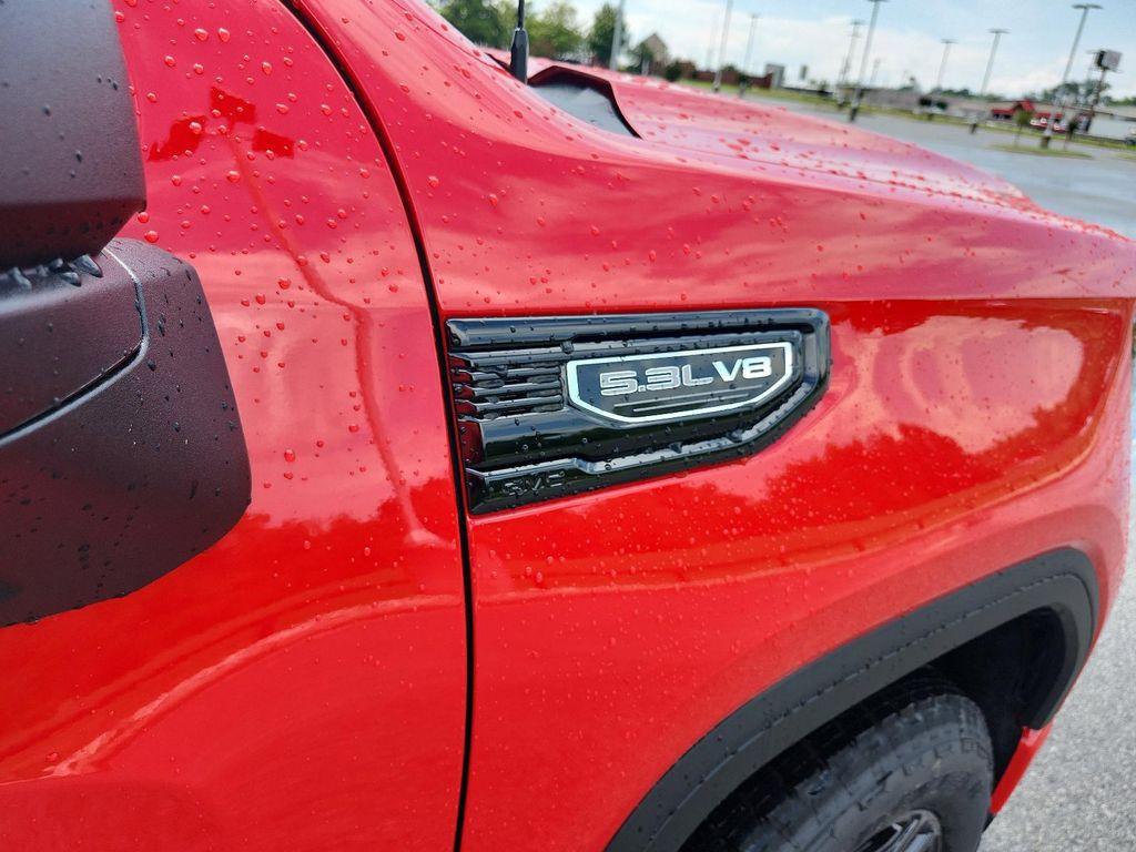 new 2025 GMC Sierra 1500 car, priced at $53,004