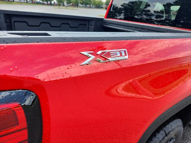 new 2025 GMC Sierra 1500 car, priced at $53,504