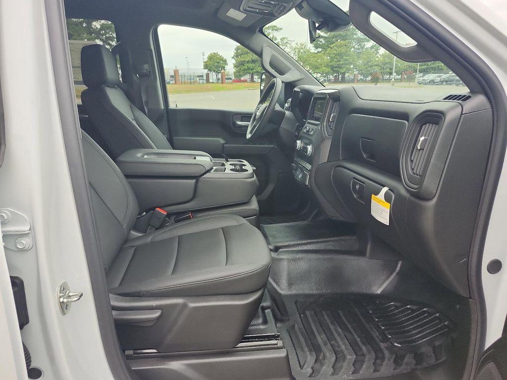 new 2025 GMC Sierra 2500 car, priced at $61,868
