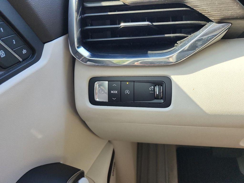 used 2024 GMC Acadia car, priced at $47,494