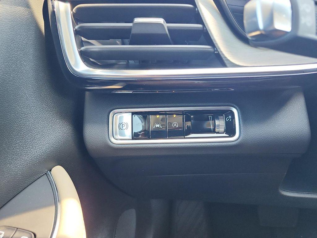 new 2025 Buick Envision car, priced at $38,390