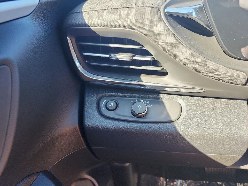 new 2026 Buick Envista car, priced at $27,605