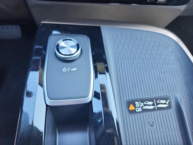 new 2025 Buick Enclave car, priced at $60,197