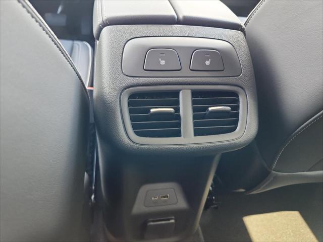 new 2025 Buick Envision car, priced at $43,376