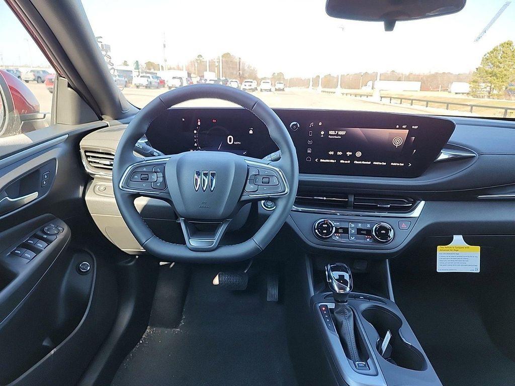 new 2025 Buick Envista car, priced at $26,920