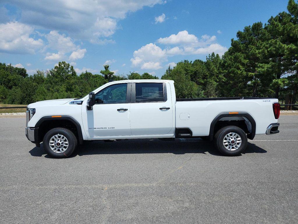 new 2025 GMC Sierra 2500 car, priced at $52,812