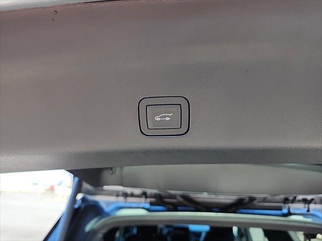 new 2025 GMC Yukon XL car, priced at $101,640