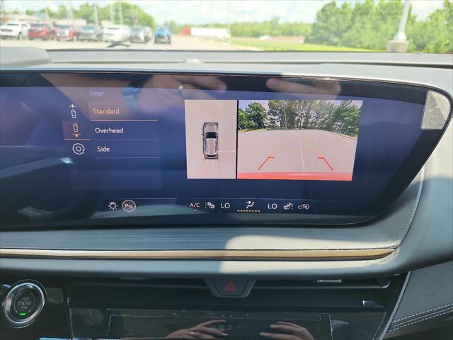 new 2025 Buick Envision car, priced at $42,836