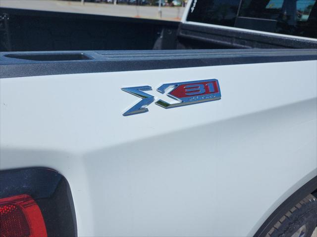 new 2025 GMC Sierra 1500 car, priced at $55,857