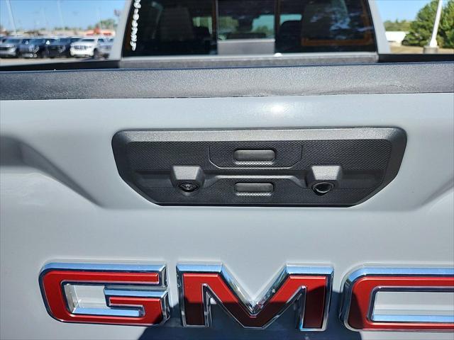 new 2025 GMC Sierra 1500 car, priced at $70,829