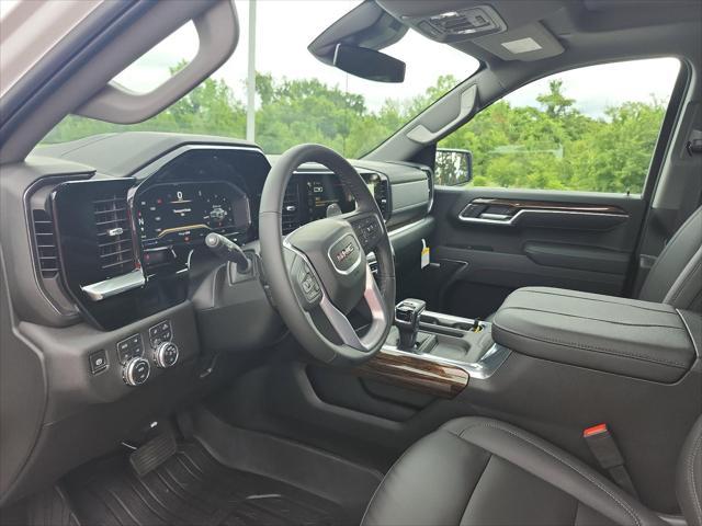 new 2025 GMC Sierra 1500 car, priced at $57,162
