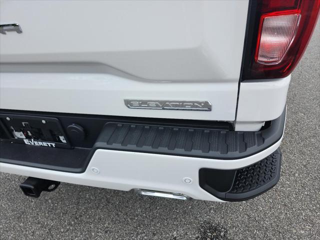 new 2025 GMC Sierra 1500 car, priced at $57,162