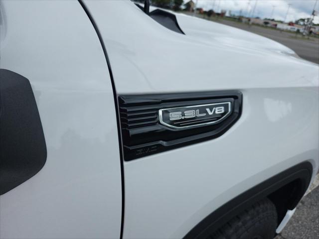 new 2025 GMC Sierra 1500 car, priced at $57,162