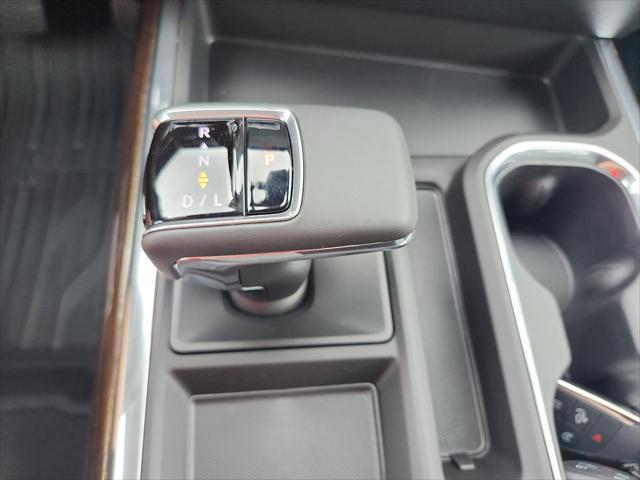 new 2025 GMC Sierra 1500 car, priced at $57,162