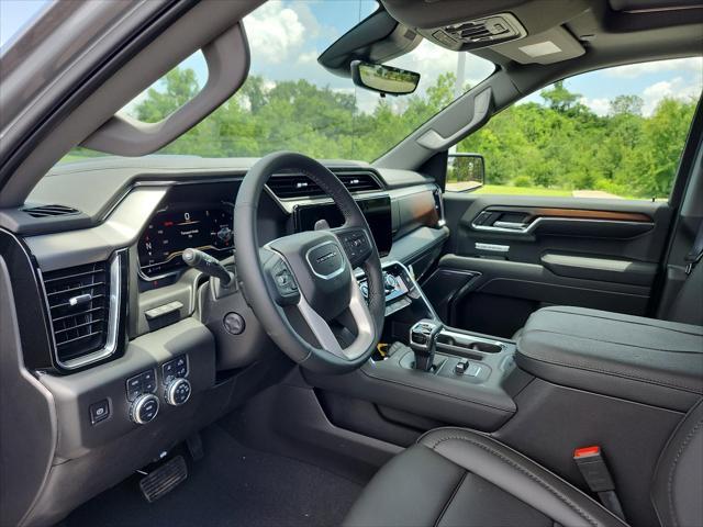 new 2025 GMC Sierra 1500 car, priced at $65,092