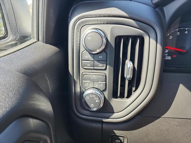 new 2025 GMC Sierra 1500 car, priced at $43,514