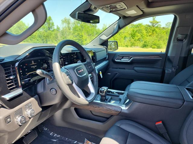 new 2025 GMC Sierra 1500 car, priced at $53,715