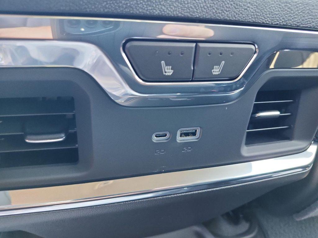 new 2025 GMC Sierra 3500 car, priced at $84,928