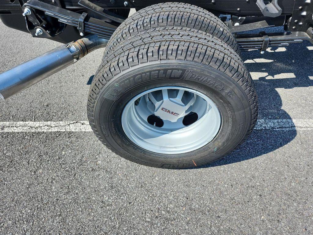 new 2026 GMC Sierra 3500 car, priced at $63,422