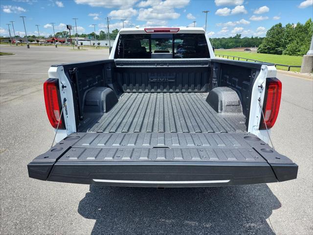 new 2025 GMC Sierra 1500 car, priced at $62,100