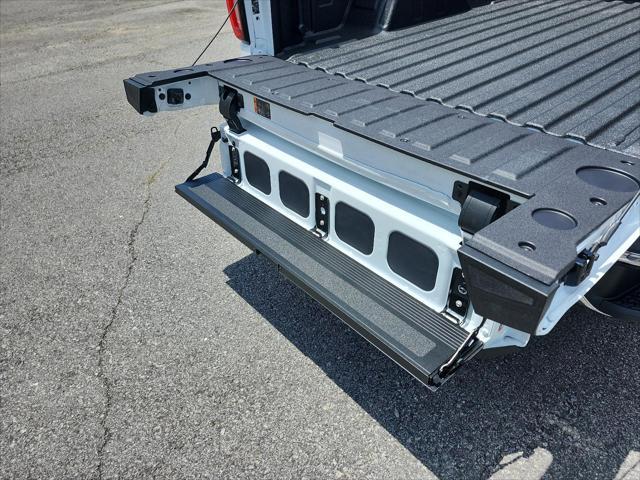 new 2025 GMC Sierra 1500 car, priced at $62,100