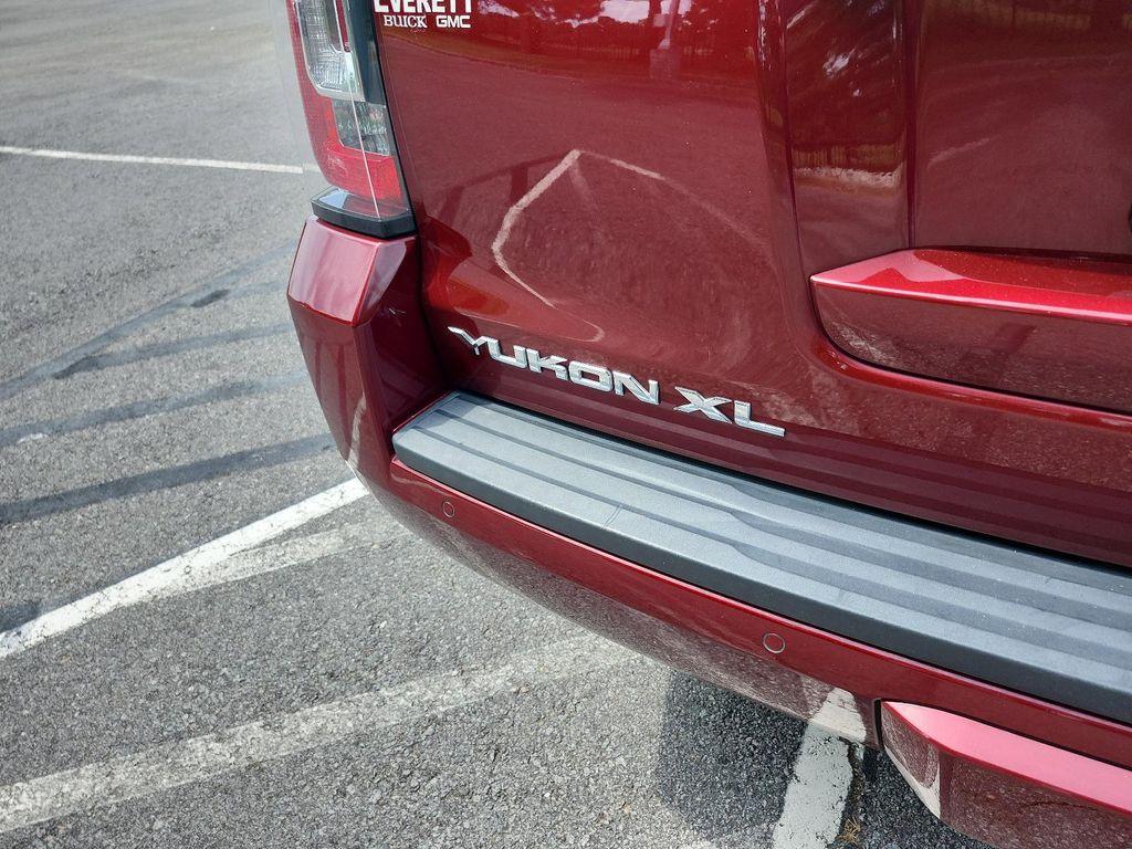 used 2020 GMC Yukon XL car, priced at $29,627