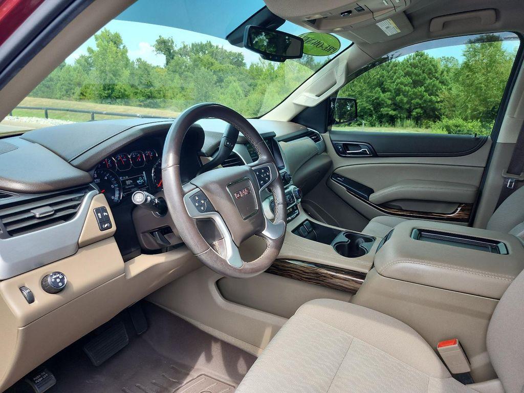 used 2020 GMC Yukon XL car, priced at $29,627