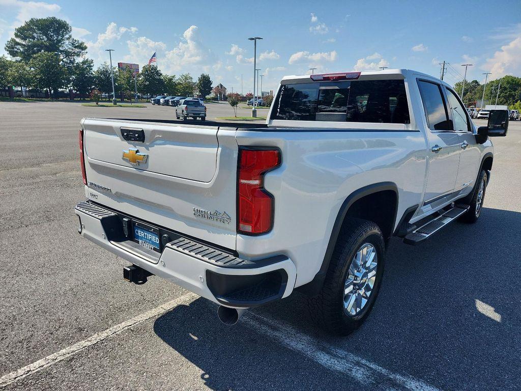 used 2024 Chevrolet Silverado 2500 car, priced at $65,997