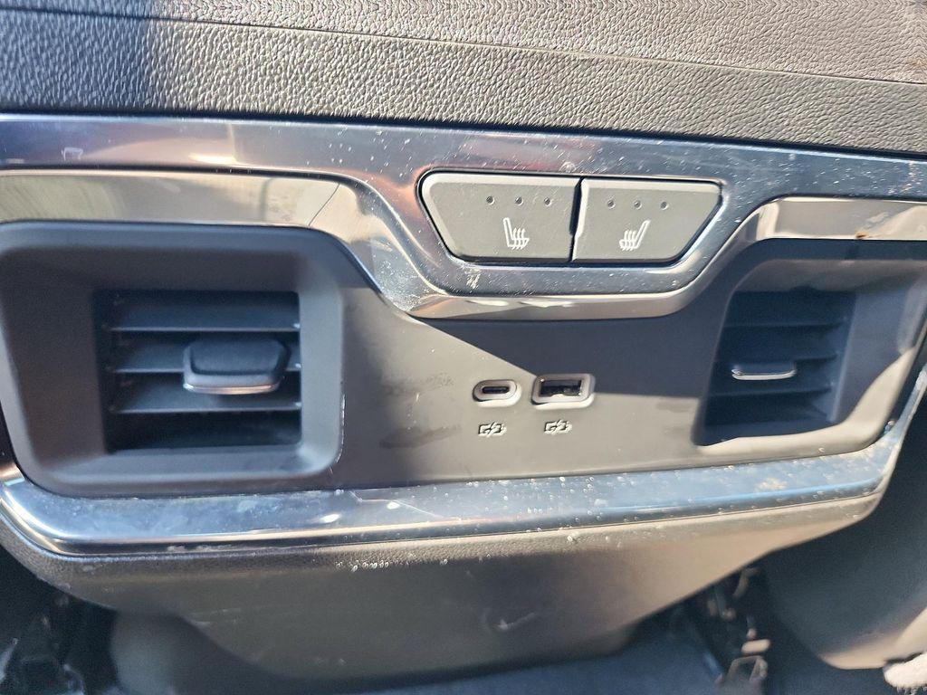 used 2024 Chevrolet Silverado 2500 car, priced at $65,997