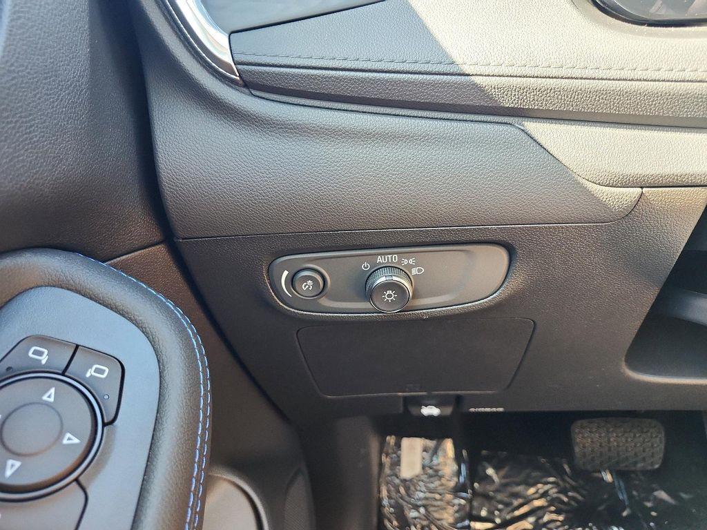 new 2026 Buick Encore GX car, priced at $27,128
