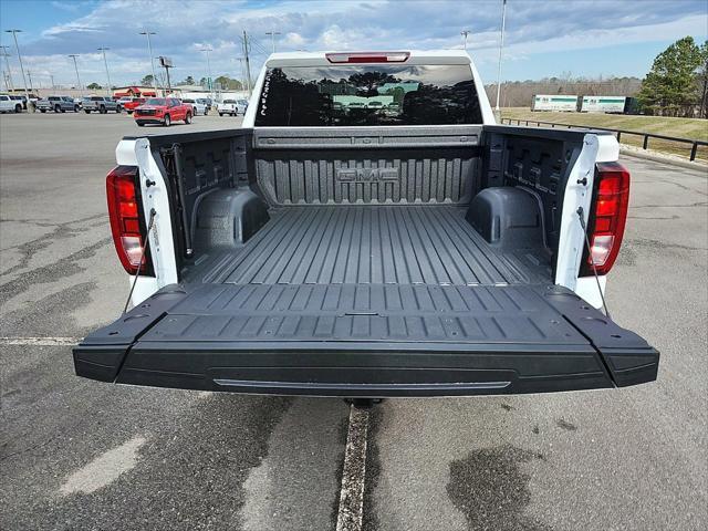 new 2025 GMC Sierra 1500 car, priced at $51,605