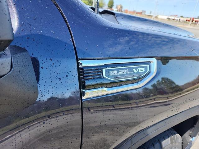 new 2025 GMC Sierra 1500 car, priced at $50,358