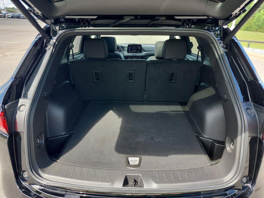 used 2025 Chevrolet Blazer car, priced at $35,512