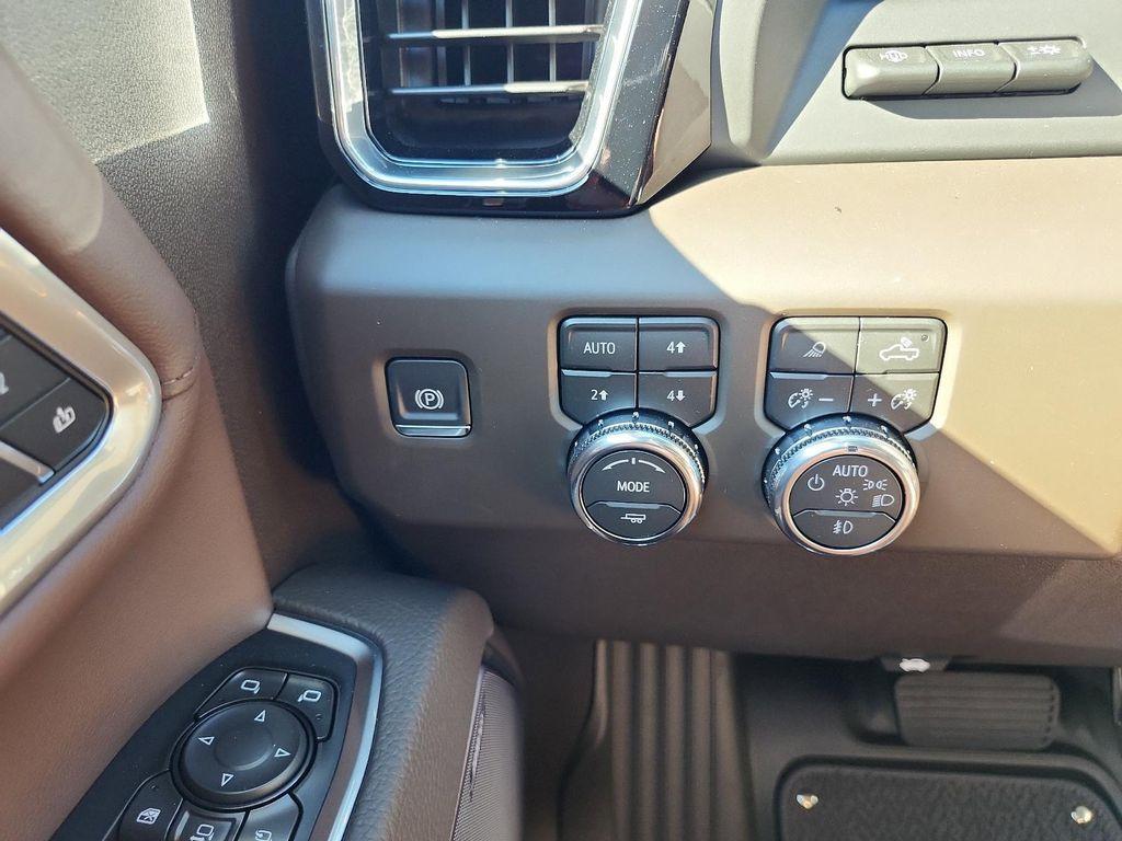 new 2026 GMC Sierra 2500 car, priced at $86,094