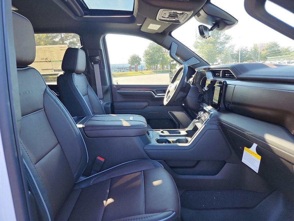 new 2026 GMC Sierra 2500 car, priced at $86,094