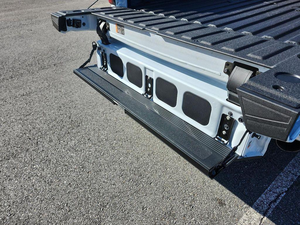 new 2026 GMC Sierra 2500 car, priced at $86,094