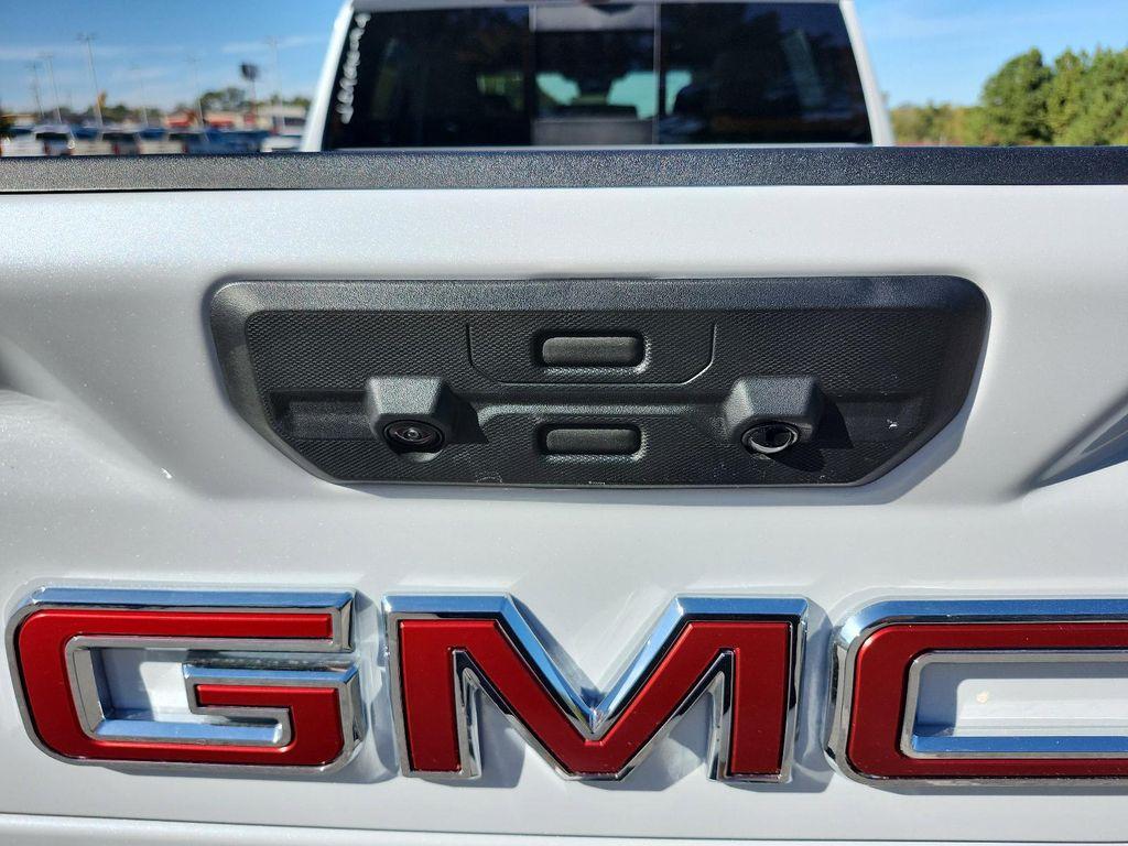 new 2026 GMC Sierra 2500 car, priced at $86,094