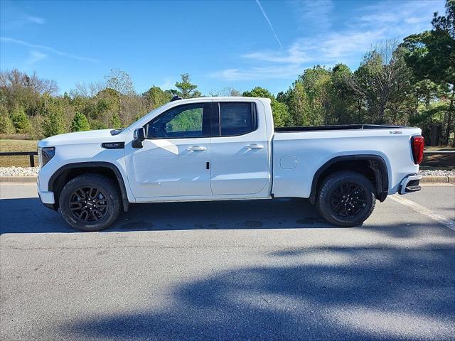 new 2025 GMC Sierra 1500 car, priced at $57,558